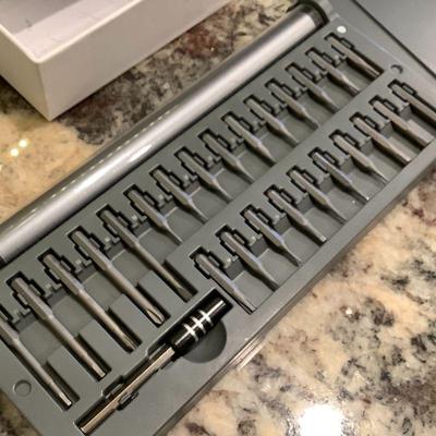 Magnetic Tool set for miniatures, watch repairs and computer work