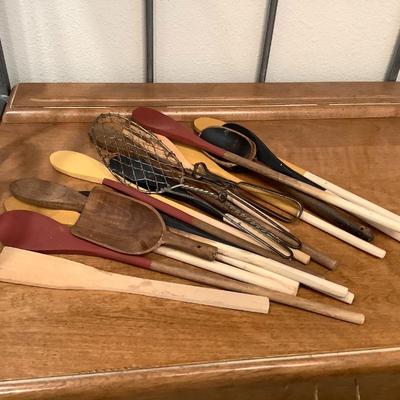 Huge lot of wooden spoons, some for use, some for decoration