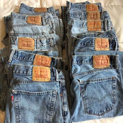 LEVIs. These Levi jeans are in one lot with $5 starting bid.