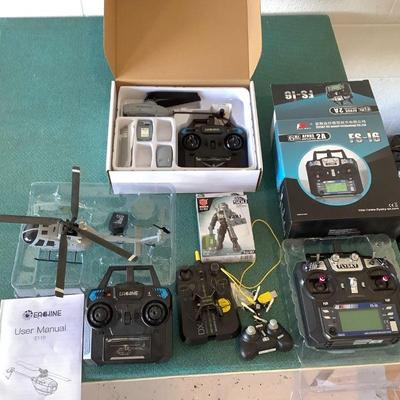 Remote control quads, drones, helicopters 