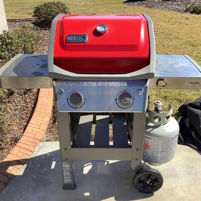 Weber gas grill with tank and cover