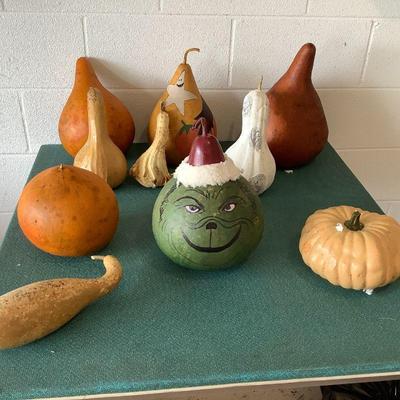 Gourds and pumpkins with Grinch