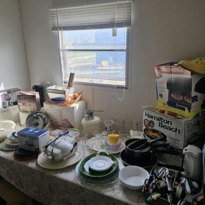 Estate sale photo