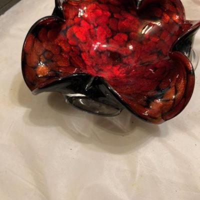 Red Murano cased black and Red special patterned
ONLY $30
