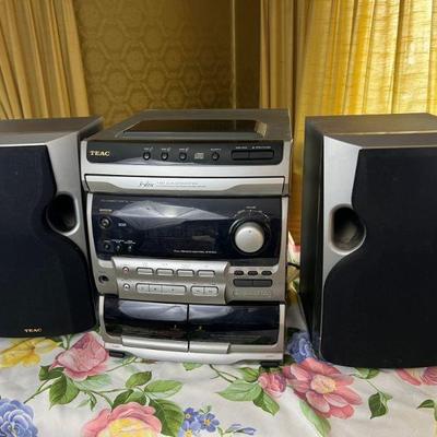 TEAC 3-Disc CD Player & Dual Tape Deck Stereo