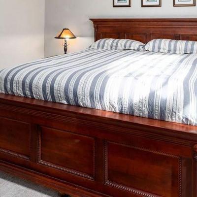 Durham fine furniture king-size bed (2 nightstands & wardrobe also available)