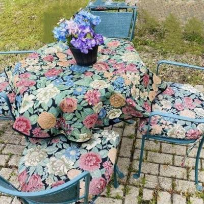 Antique patio set 5pc (w/custom made cushions) *Same as previous photo to show custom cushions.
