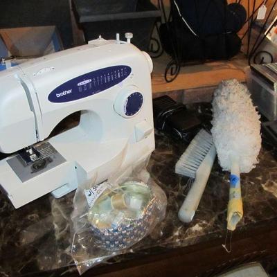 Brother sewing machine, works!