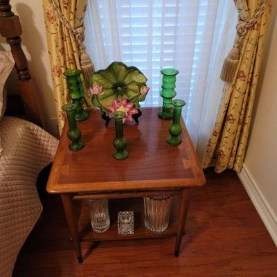 Vintage Lane Side Table