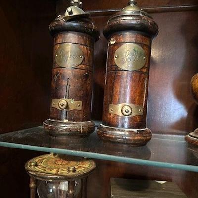 Vintage salt/pepper grinders