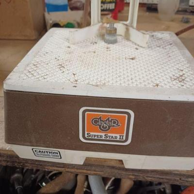 Glass cutter 
