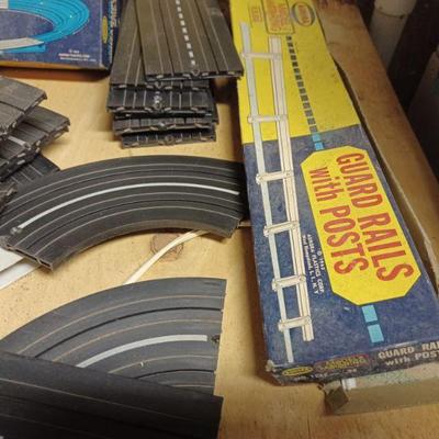 Slot car track