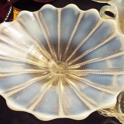 OPALESCENT AND CLEAR ANTIQUE DISH