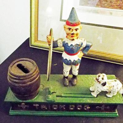 TRICK GOD MECHANICAL CAST IRON BANK TAIWAN NEEDS WORK
