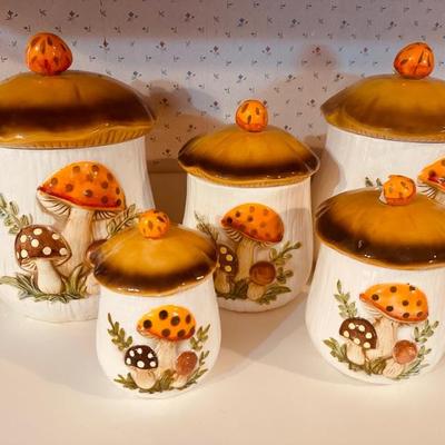 Sears mellow mushroom canisters