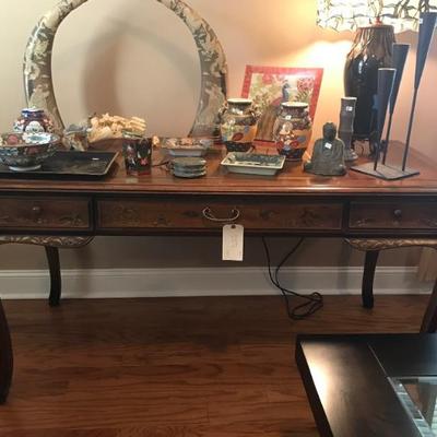 Drexel desk $285
60 X 27 X 30"