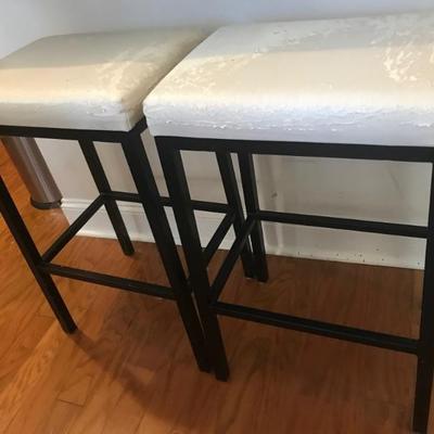 bar stools $10 each as is