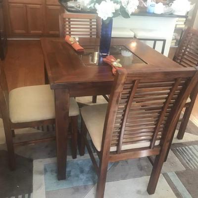 table and four chairs $275
tabe 36