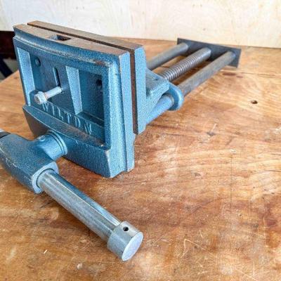 Wilton Woodworking Vise No. 161072-10, 7â€ x 4â€ jaws, quick release, Excellent