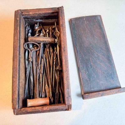 Lot of various size Irwin Style Bits, Screwdriver bits, twist drills, reamers, etc.  Fair to Good