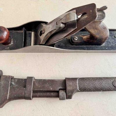 Union No. 5 Plane, Good; Paxco 10â€ pipe wrench,  Fair/Good
