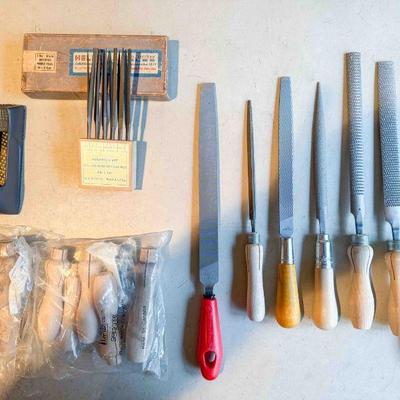 (lot) (4) Rasps, (3) Files, Heller Set of 12 needle files, (8) file handles, and Stanley Surform Rasp, Good++ 