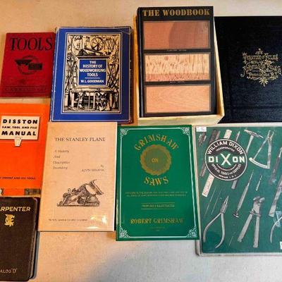 (lot) Assorted woodworking related books and catalogs