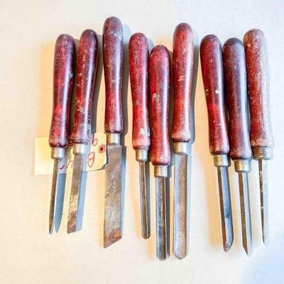 Craftsman turning tools: 3 gouges, 3 scrapers, 2 skews, 1 parting tool, Good