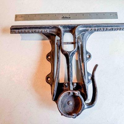 Wentworthâ€™s No. 2 Saw Vice, 15â€, Good 