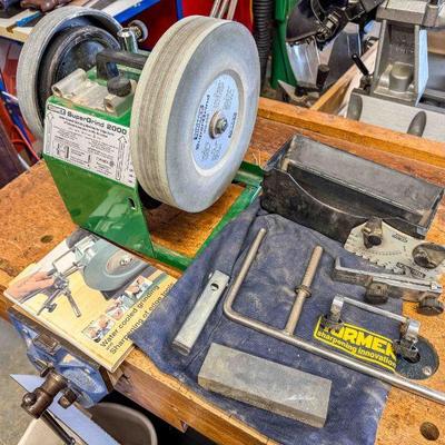 (lot) Tormek 2000 Sharpener, with accessories, Good