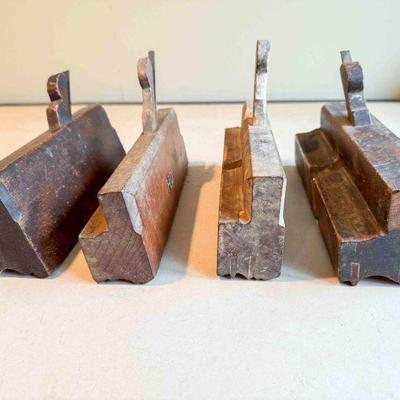 (lot) planes: Complex, Sandusky Tool, W. Vance, D.R. Barton & Co., and one is unmarked, Fair-Good
