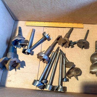 (lot) 15 large drill bits, 1â€ to 3 5/8â€, mostly Forstner type of various sizes and makers, Fair to Good