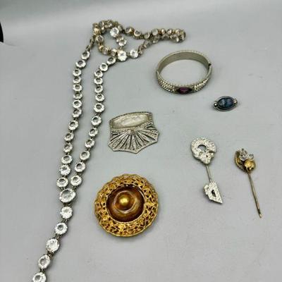 Vintage Jewelry Lot Feat. Art Deco
