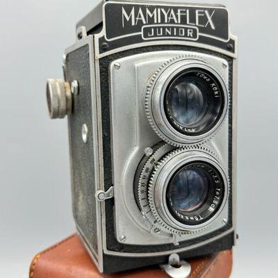 Mamiyaflex Junior 6x6 Camera & Carrying Case
