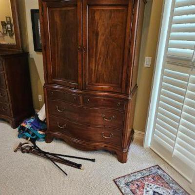 Thomasville Armoire