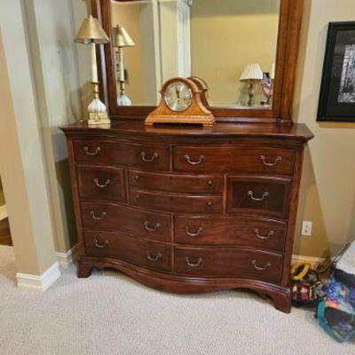 Thomasville Dresser with Mirror