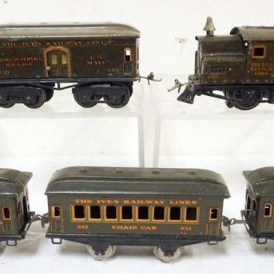 1032	IVES TRAIN O GAUGE #3251 ENGINE WITH 4 CARS, #550 BAGGAGE, #551 CHAIR CAR, #552 PARLOR
