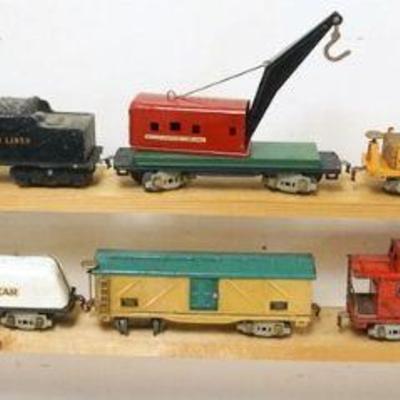 1154	AMERICAN FLYER O GAUGE TRAIN LOCOMOTIVE AND TENDER WITH 7 CARS
