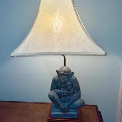 Mom & Baby Monkey Lamp 
