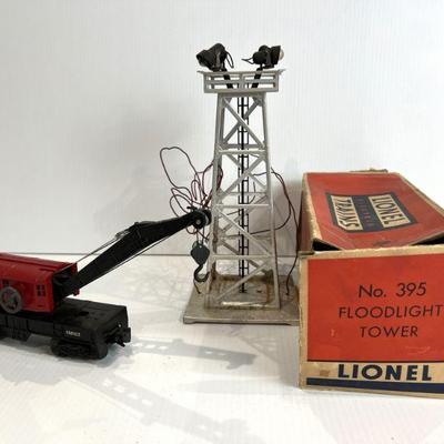 Lionel Lines No. 395 Floodlight Tower & Bucyrus Erie Crane
