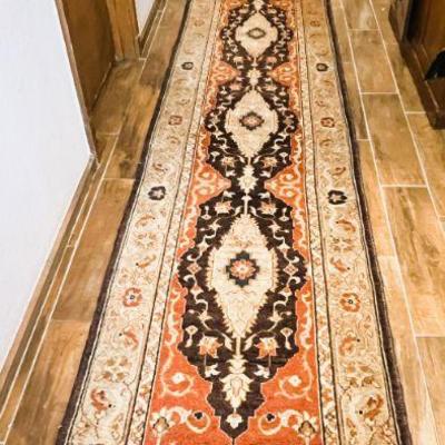 2'x10' Turkish rug
