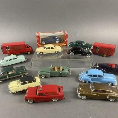 Lot 102 | Lot Of Vintage Die Cast Cars