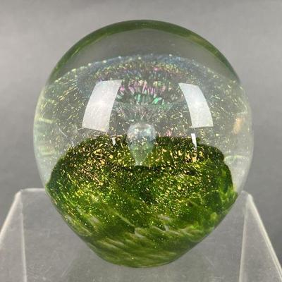 Lot 200 | Robert Eikholt Paperweight