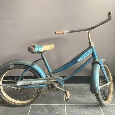 Lot 1025 | Vintage Huffy Bike