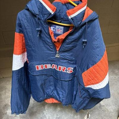 Lot 1120 | Vintage NFL Bears Football Jacket