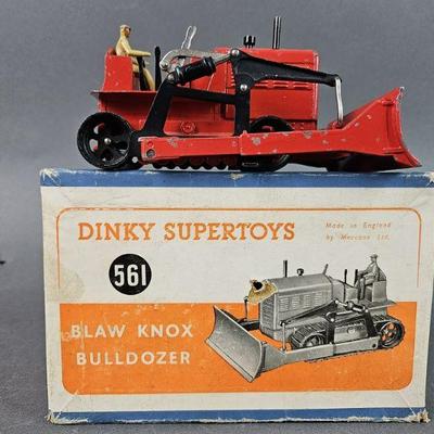 Lot 236 | Dinky Super Toys 561 Blaw Knox Bulldozer w Box