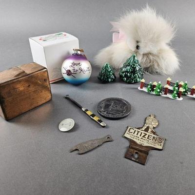 Lot 537 | Vintage Still Bank, Christmas Decor & More!