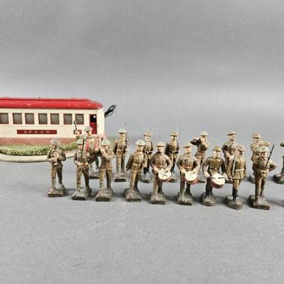 Lot 205 | Lionel Diner and Lineol Germany Musicians
