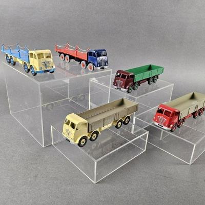 Lot 48 | Dinky Toys Foden Wagon & Roped Flat Bed Lot