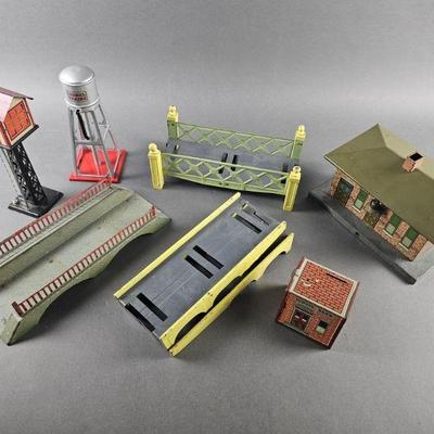 Lot 439 | Vintage Tin Toy Train Bridges, Buildings & More!